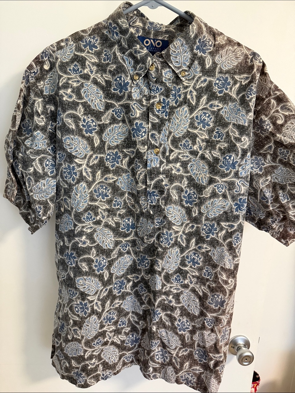 Ono Brand Aloha Shirt in Blue and Gray Floral